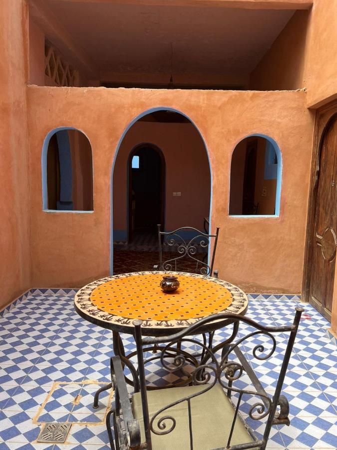 Riad Aicha & Camel Trekking Мерцуга Екстериор снимка