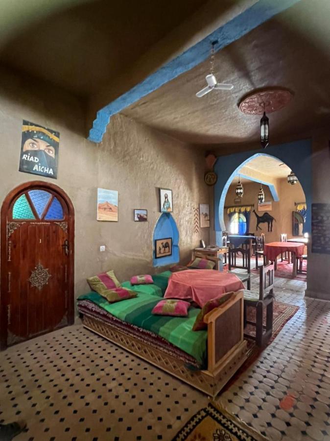 Riad Aicha & Camel Trekking Мерцуга Екстериор снимка