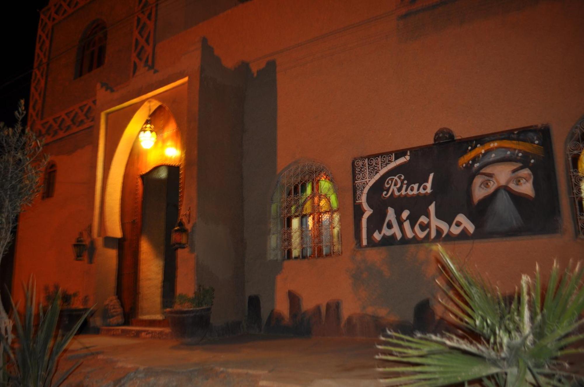 Riad Aicha & Camel Trekking Мерцуга Екстериор снимка