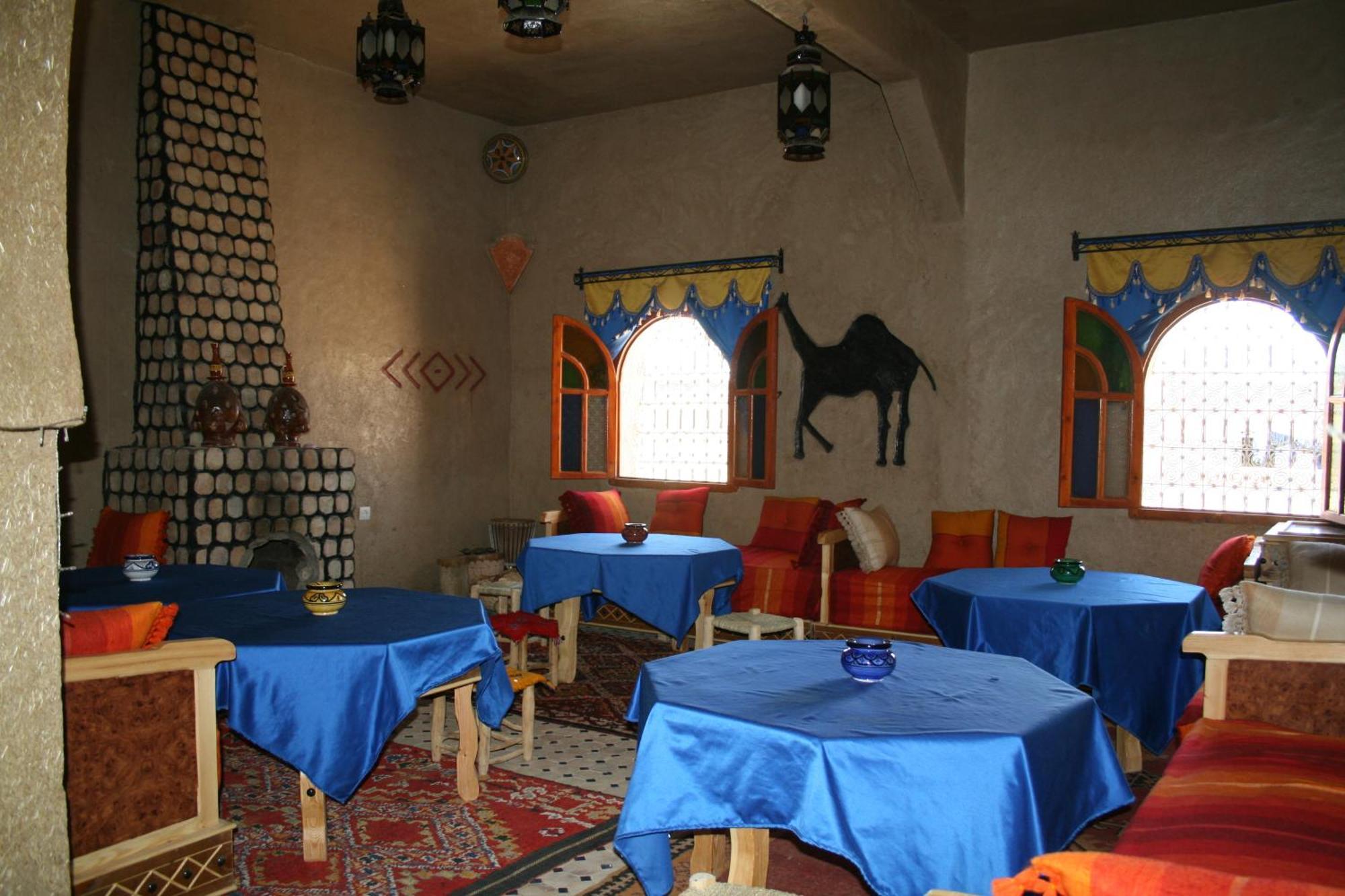 Riad Aicha & Camel Trekking Мерцуга Екстериор снимка