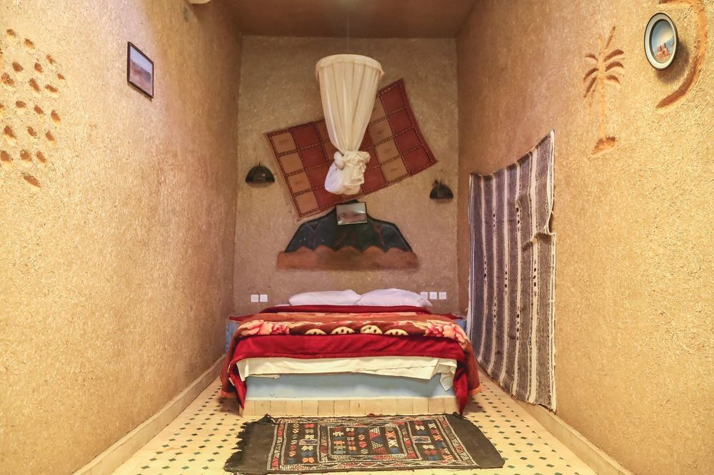 Riad Aicha & Camel Trekking Мерцуга Екстериор снимка